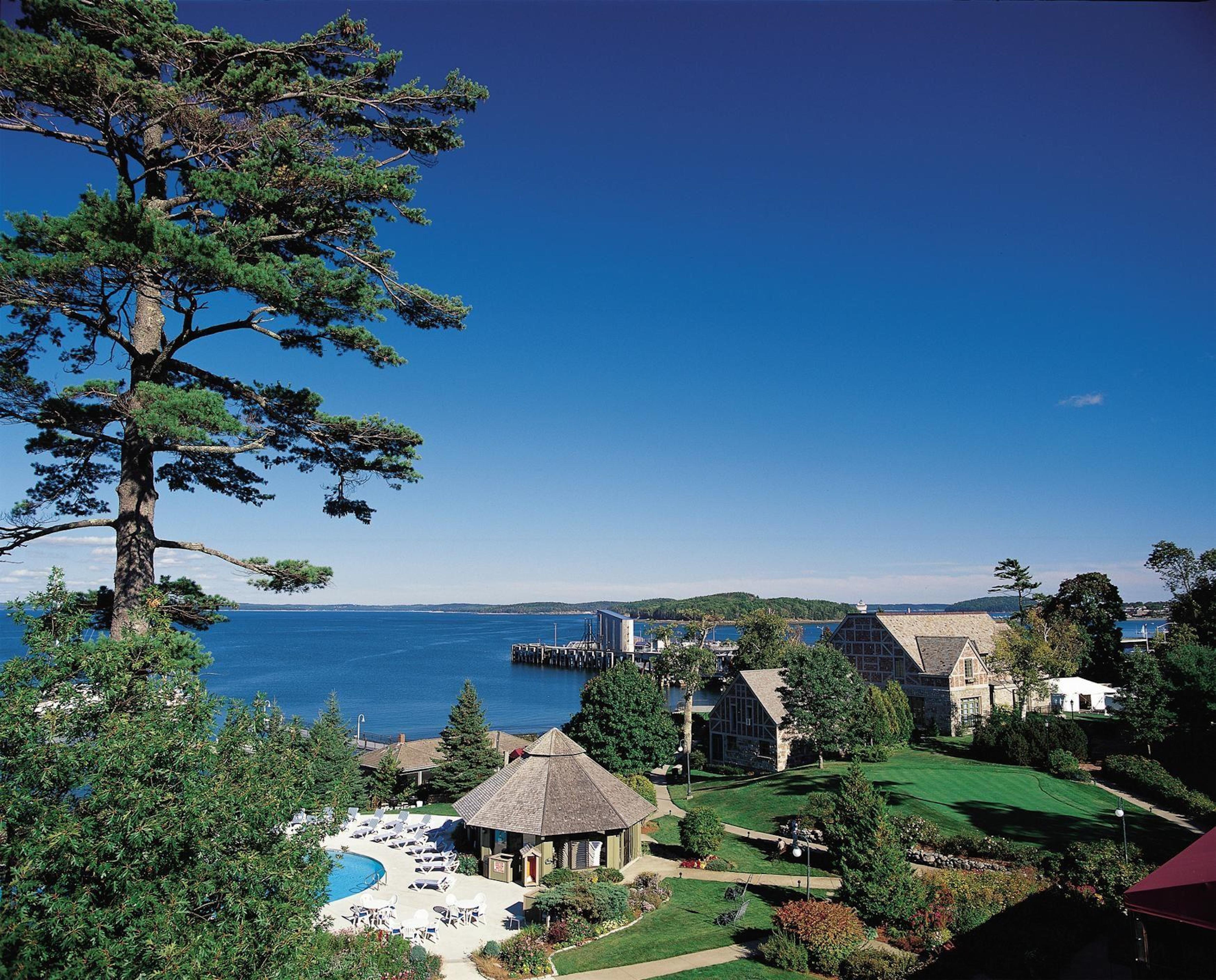 Holiday Inn Bar Harbor Regency Hotel By Ihg Extérieur photo
