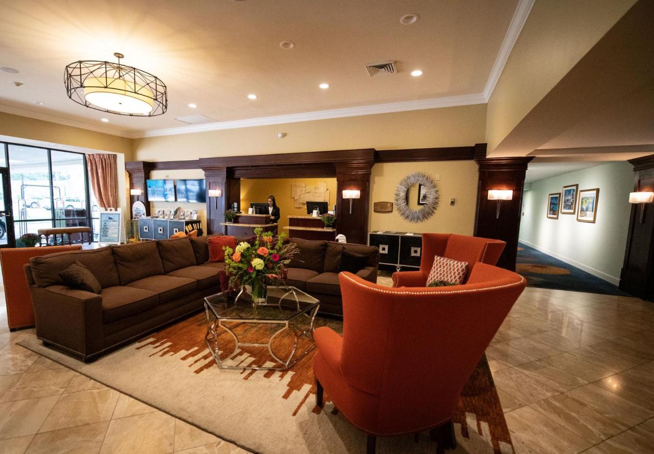Holiday Inn Bar Harbor Regency Hotel By Ihg Extérieur photo